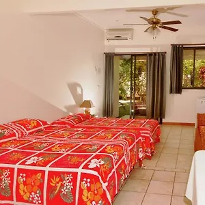 pension-fare-maeva.frenchpolynesia-hotels.com/
