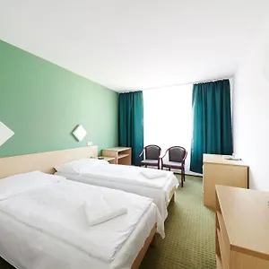 hotel-mars.praguehotelsweb.com/