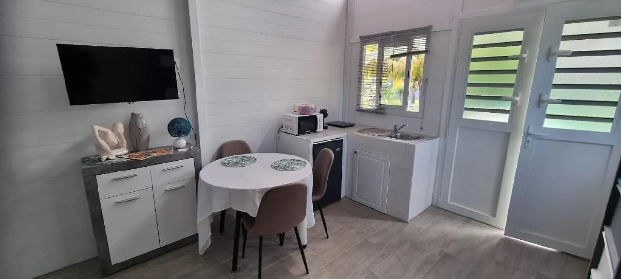 Studio 57 Bed & Breakfast Capesterre-Belle-Eau